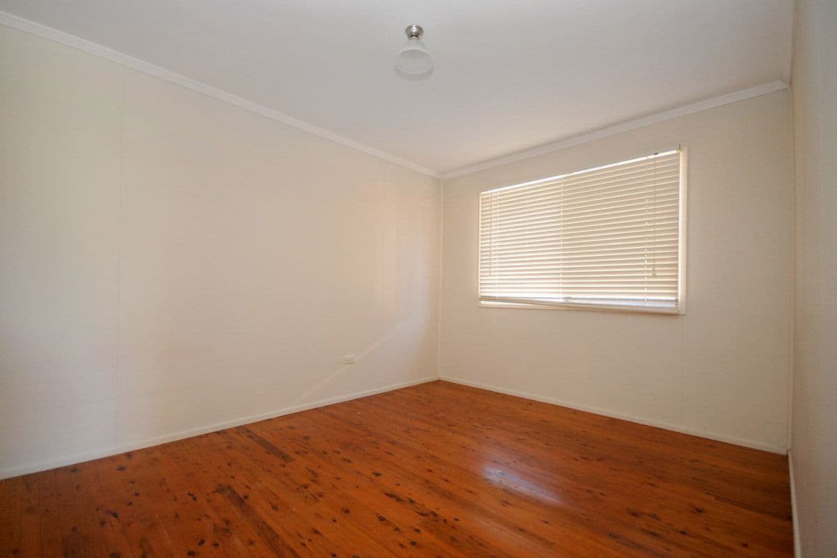 433 Stenner Street, HARRISTOWN QLD 4350, Harristown - Thumbnail 6