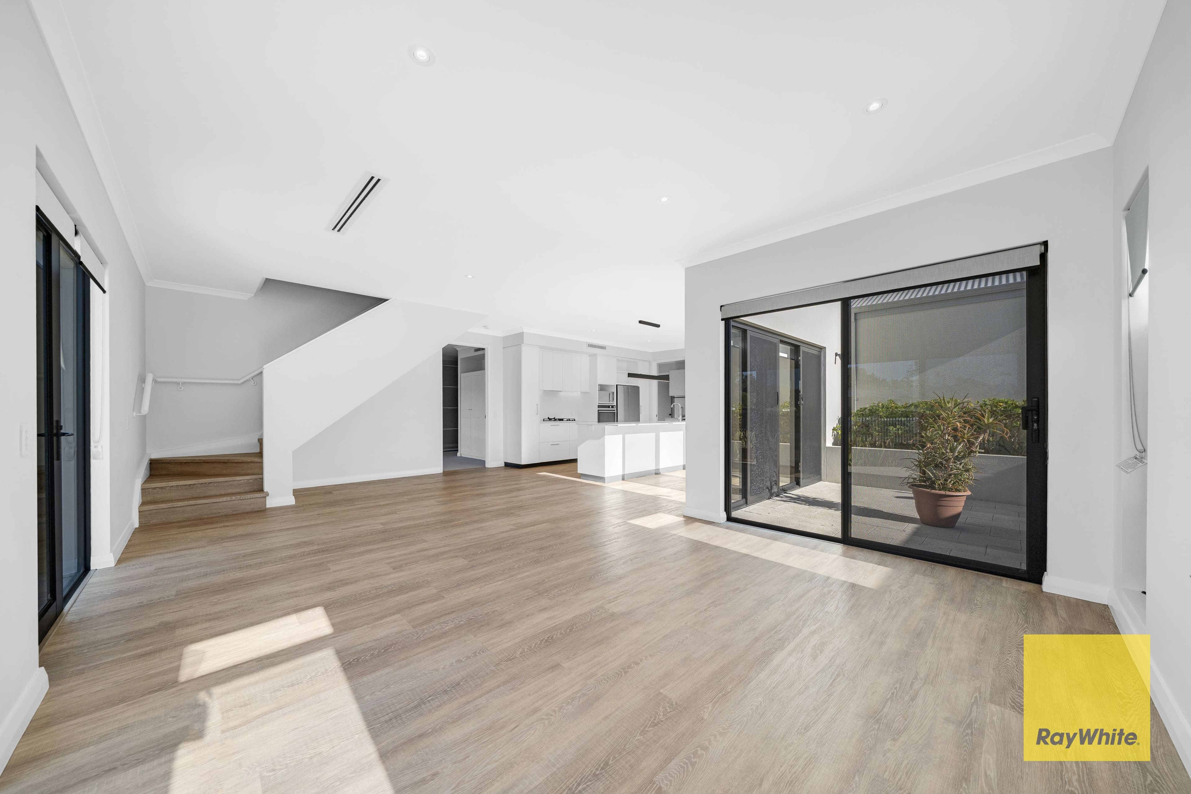 3 Peters Place, Morley WA 6062, Morley - Thumbnail 7