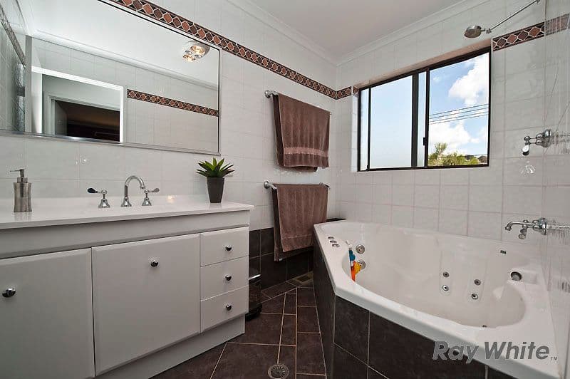 36 Burtt Crescent, CALWELL ACT 2905, Calwell - Thumbnail 5