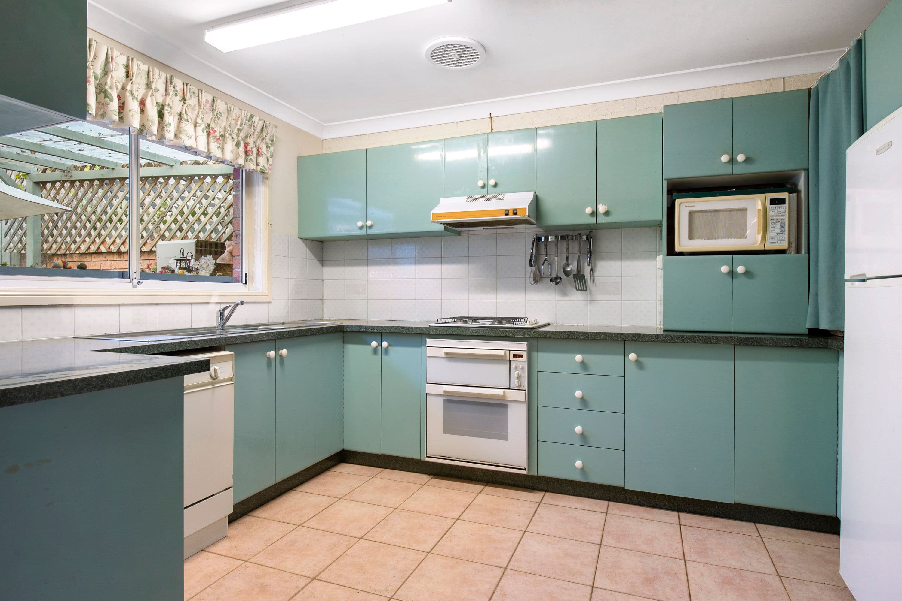 24 Railway Parade, Hornsby NSW 2077, Hornsby - Thumbnail 3