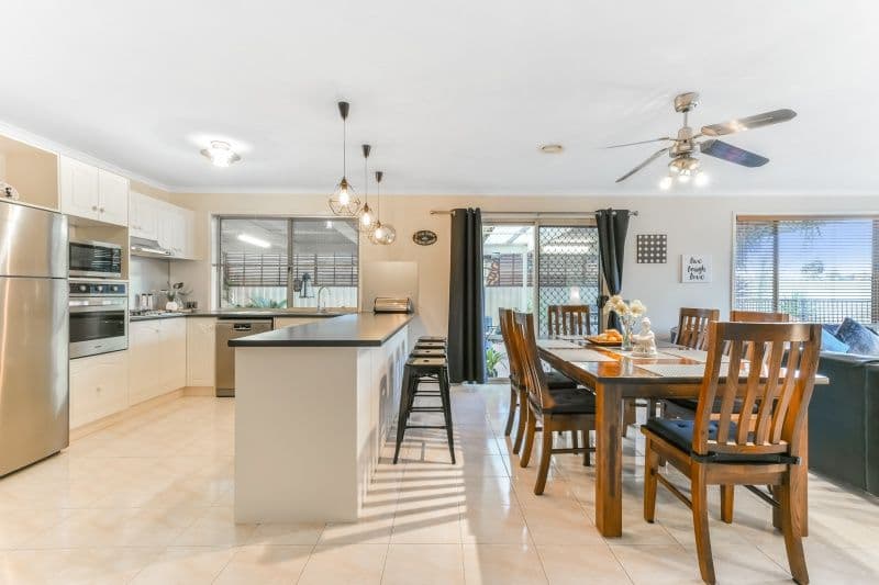 3 Selbourne Avenue, Werribee VIC 3030, Werribee - Thumbnail 7