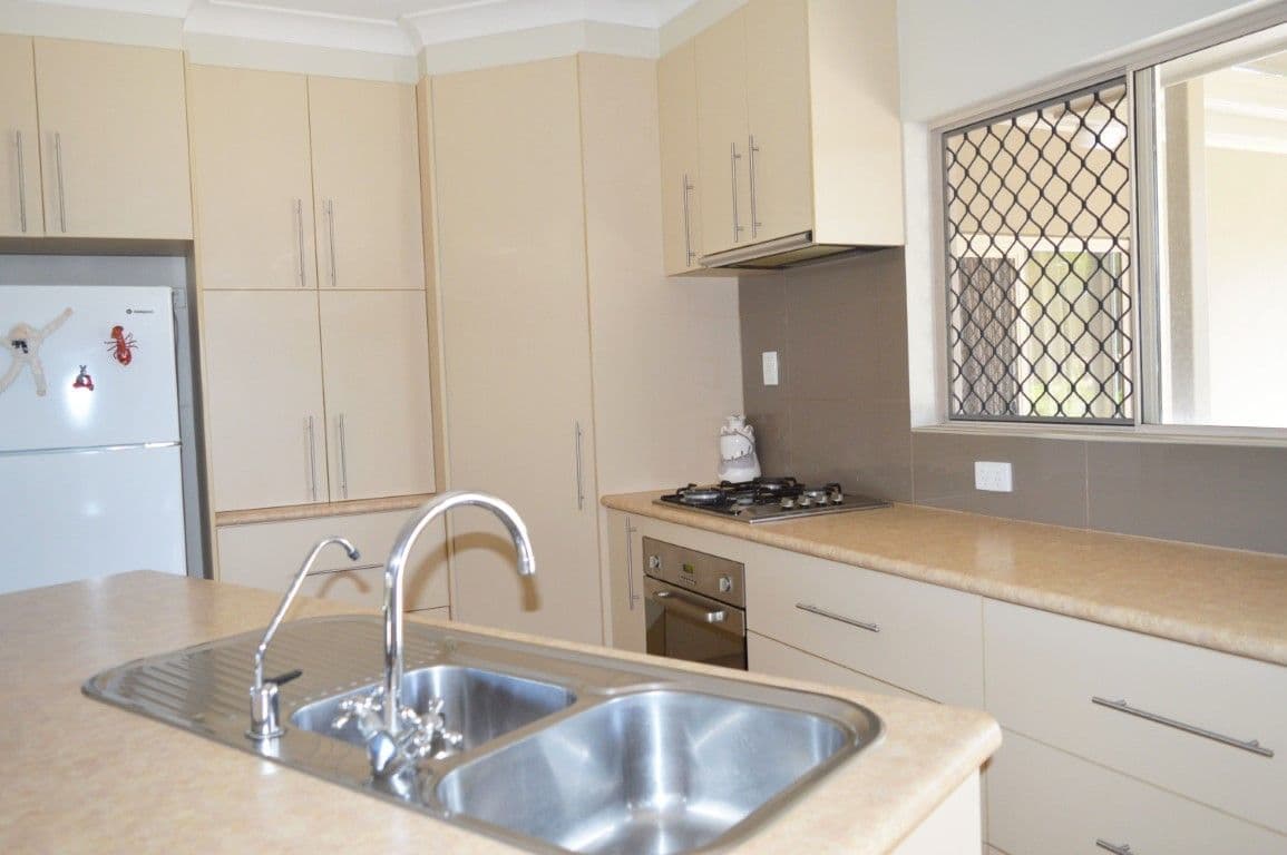 15 McNamara Street, Wongaling Beach QLD 4852, Wongaling Beach - Thumbnail 4