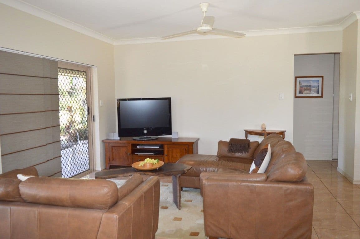 15 McNamara Street, Wongaling Beach QLD 4852, Wongaling Beach - Thumbnail 6