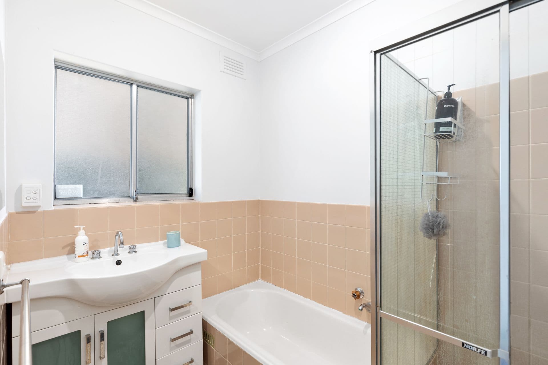 2 Davison Street, Mount Gambier SA 5290, Mount Gambier - Thumbnail 8