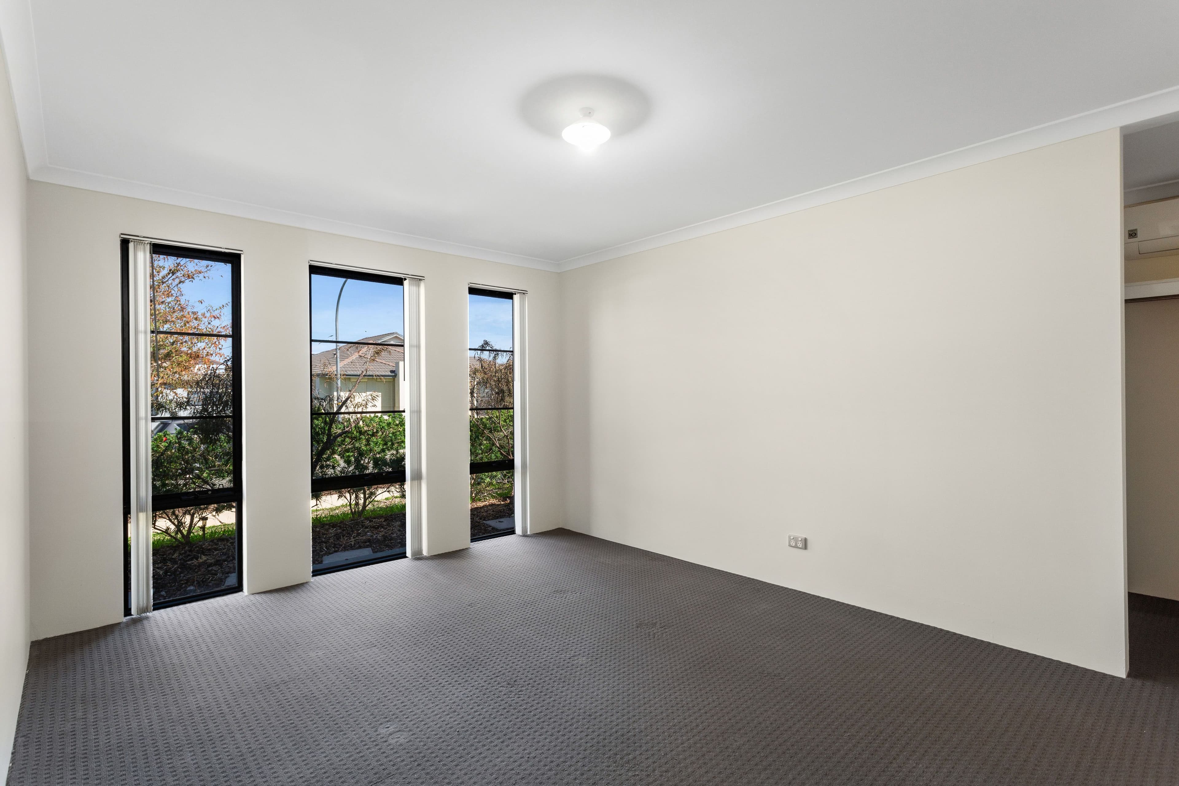 6 Lobella Way, Aveley WA 6069, Aveley - Thumbnail 4