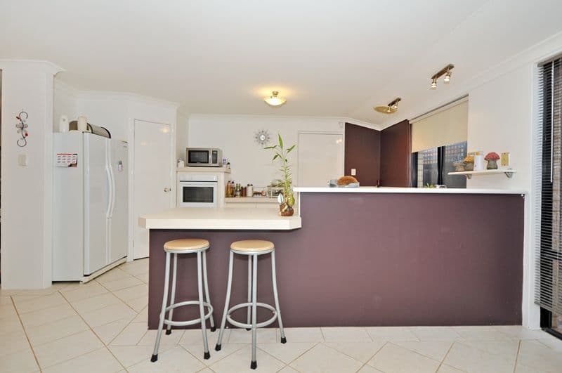 5 Taranto Way, Ellenbrook WA 6069, Ellenbrook - Thumbnail 4