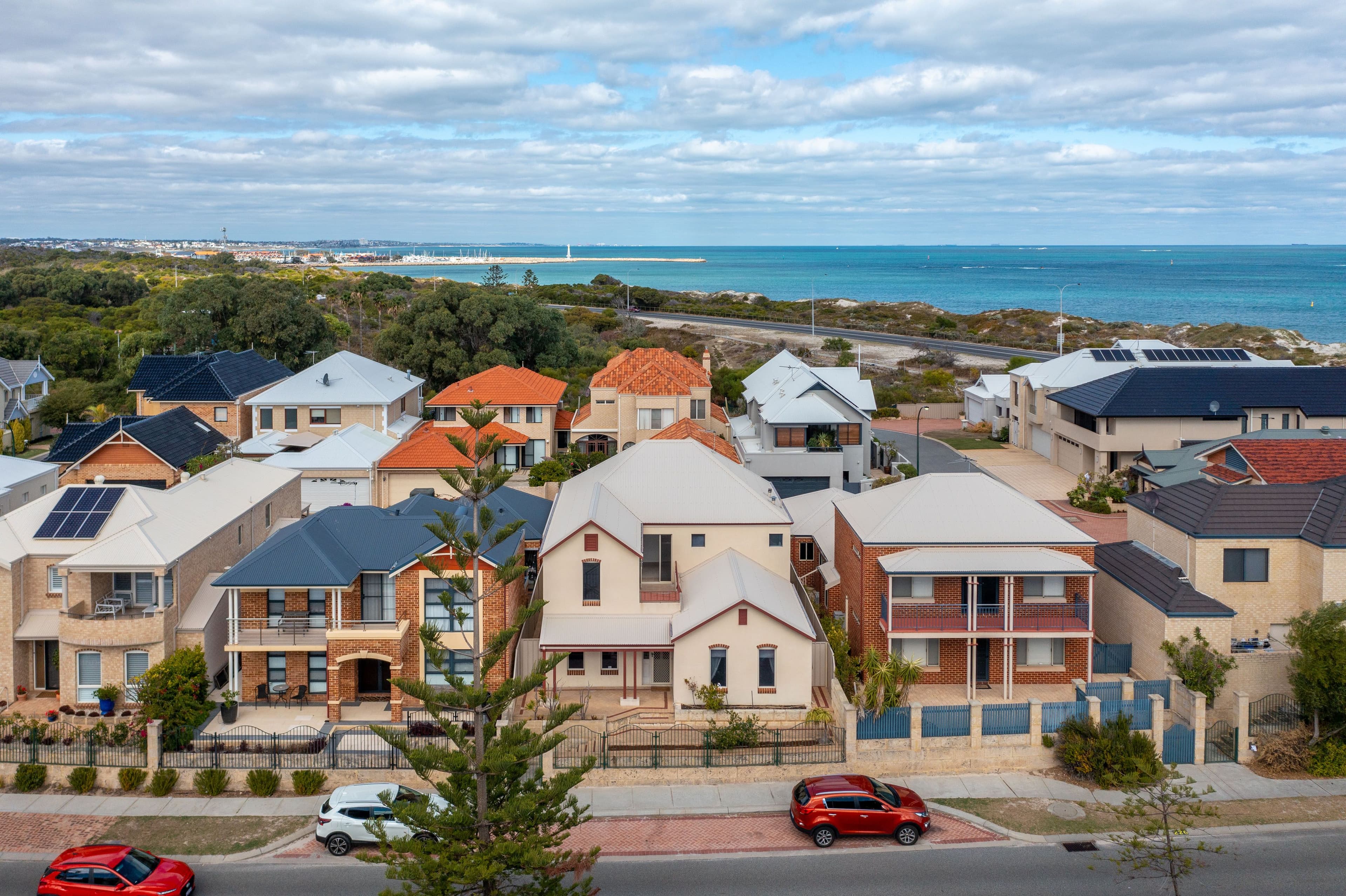 224 Flinders Avenue, Hillarys WA 6025, Hillarys - Thumbnail 2