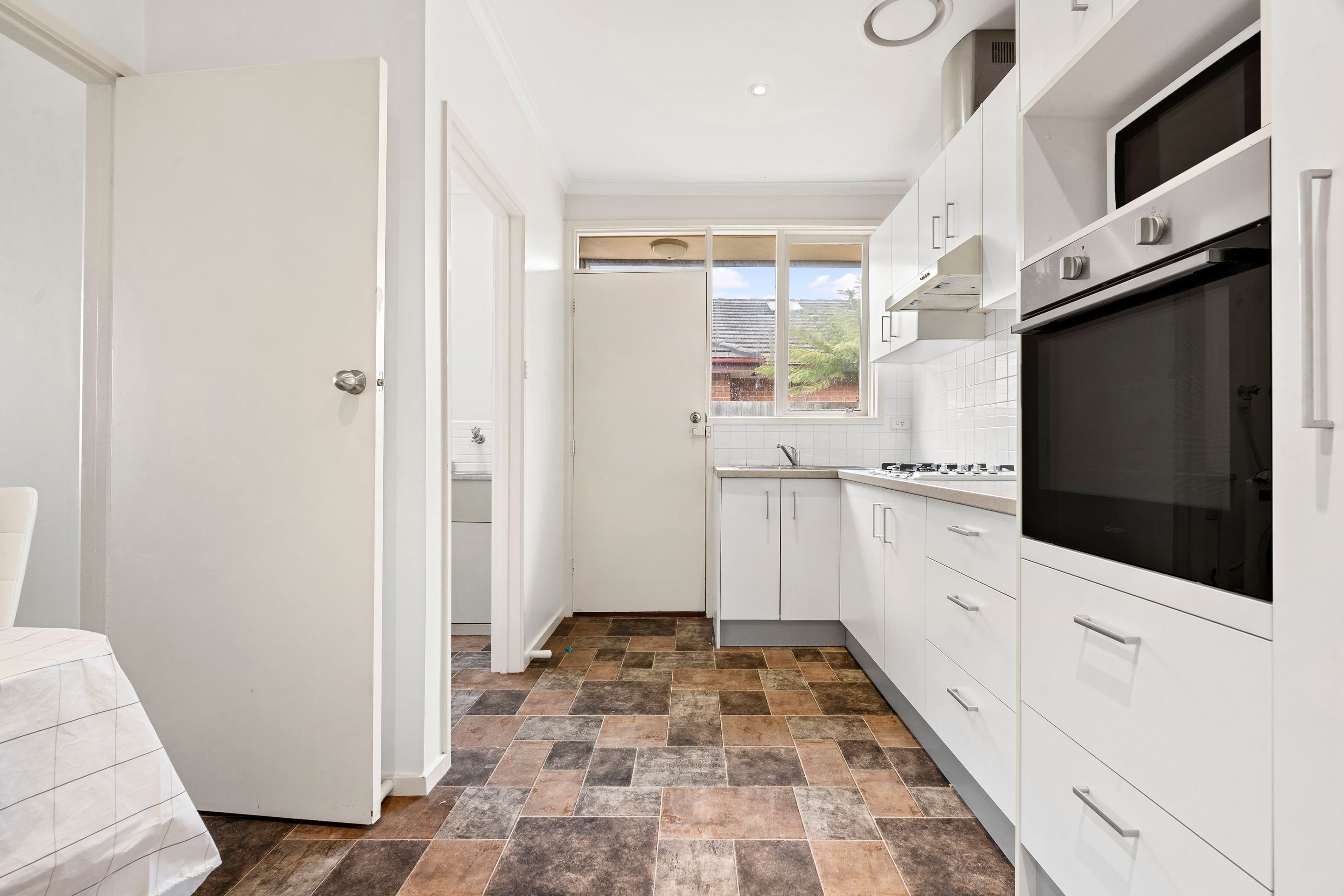 3 Bowen Street, Hughesdale VIC 3166, Hughesdale - Thumbnail 4