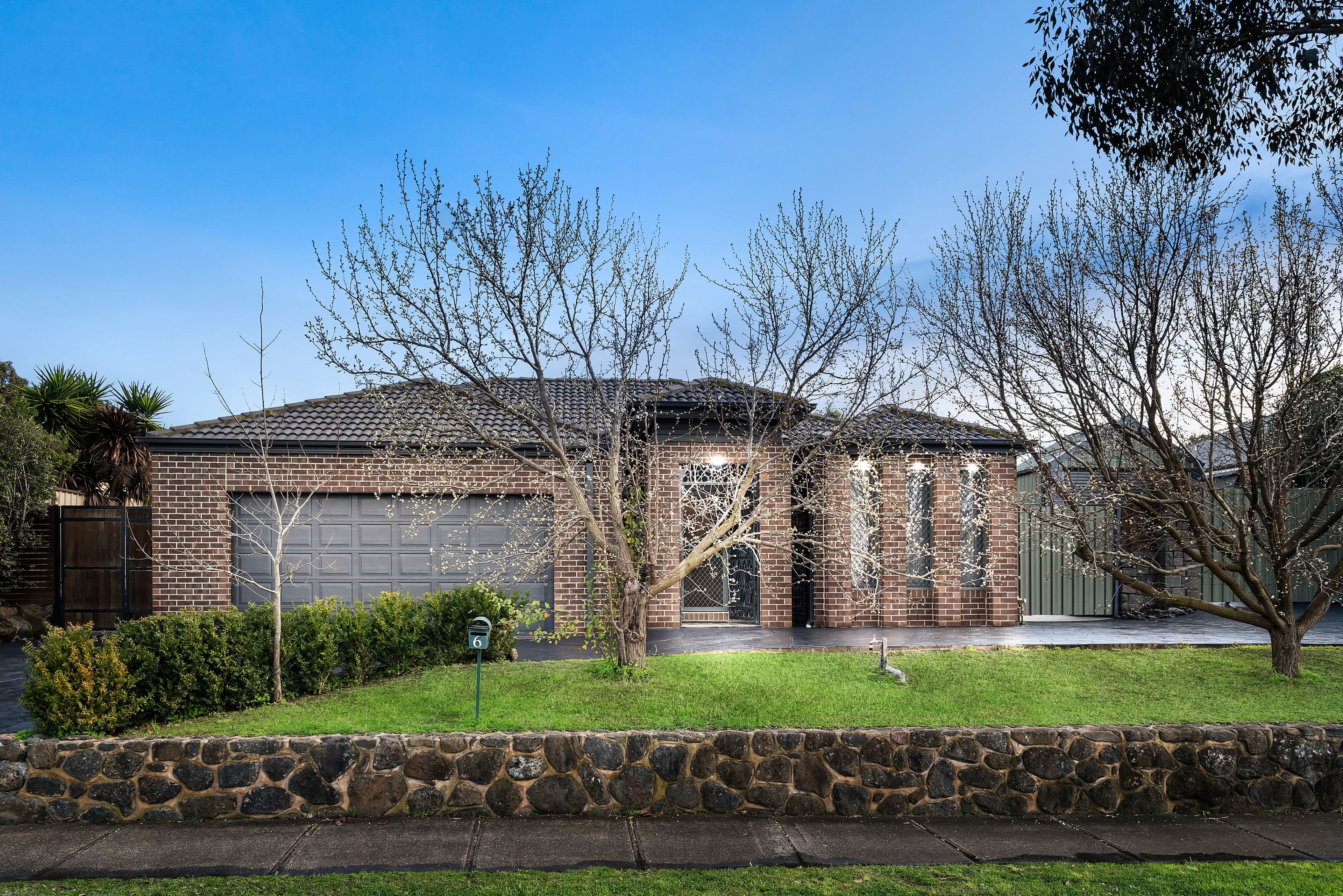 6 Roseberry Avenue, Sunbury VIC 3429, Sunbury - Image 1