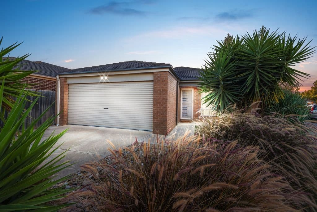 6 Morgan Crescent, Werribee VIC 3030, Werribee - Image 1