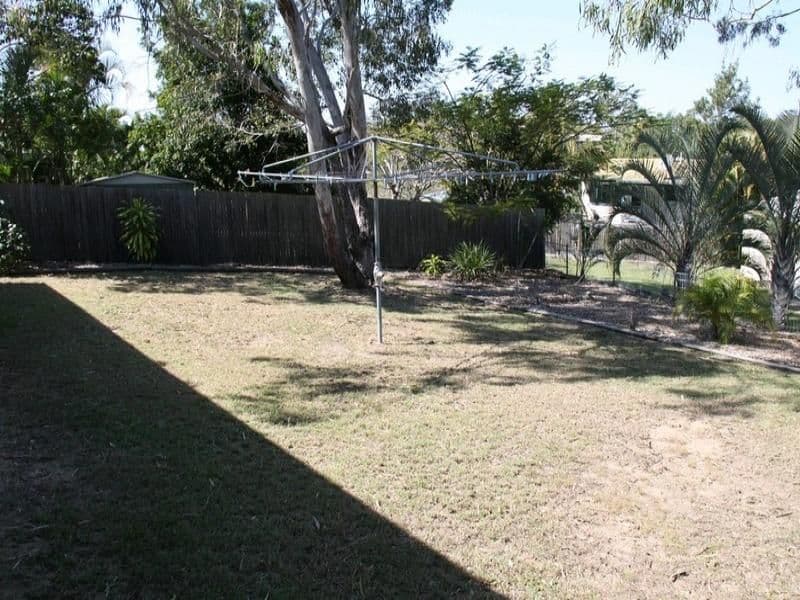 21 Hayes Avenue, BOYNE ISLAND QLD 4680, Boyne Island - Thumbnail 8