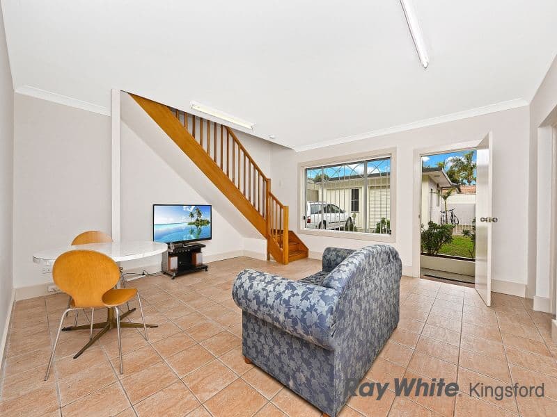 31 Day Avenue, Kensington - Thumbnail 3