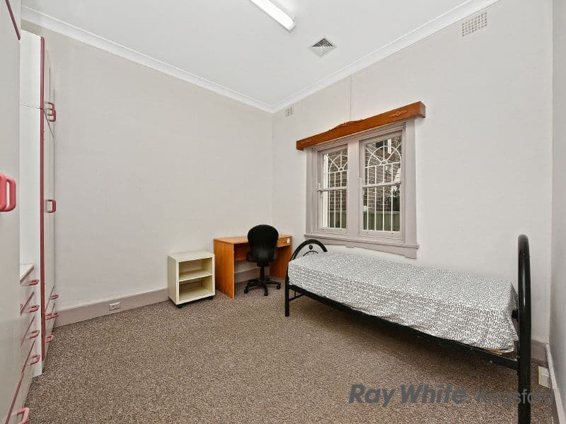 31 Day Avenue, Kensington - Thumbnail 5