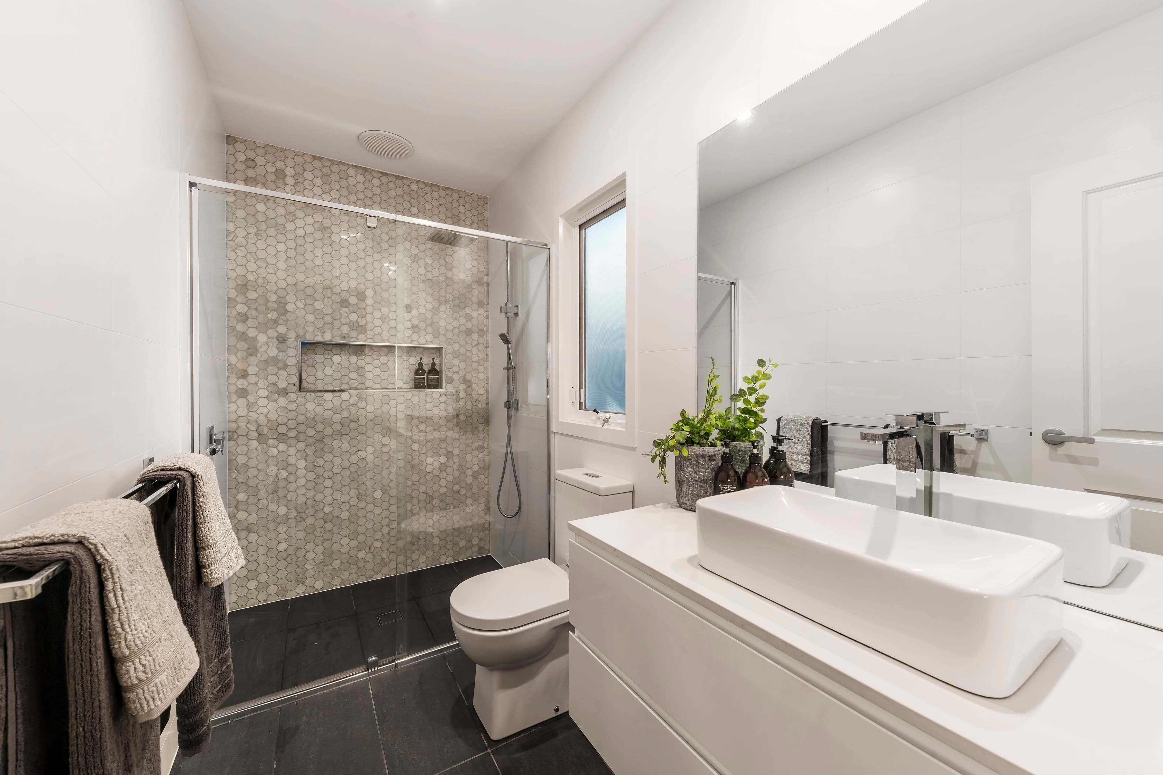 119 Greensborough Road, Macleod VIC 3085, Macleod - Thumbnail 8