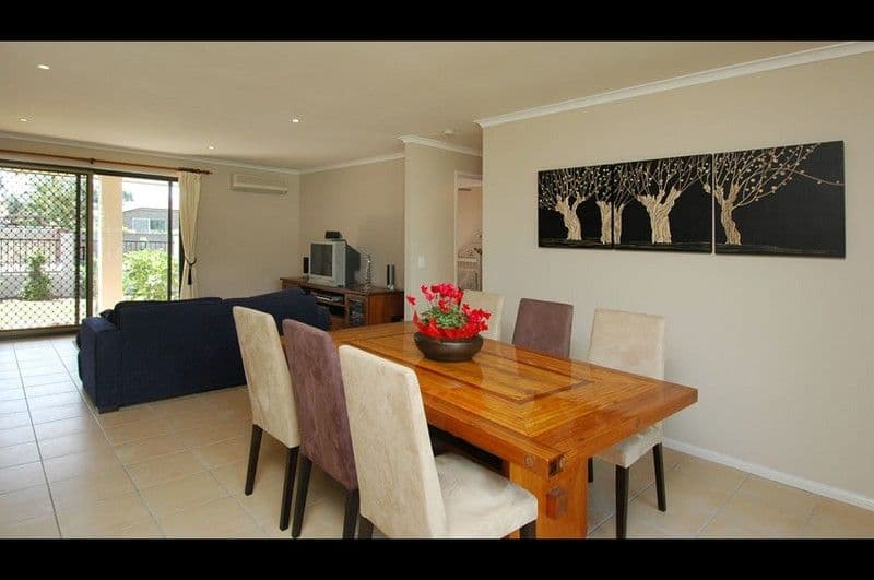3 Wanneroo Court, MERMAID WATERS QLD 4218, Mermaid Waters - Thumbnail 5