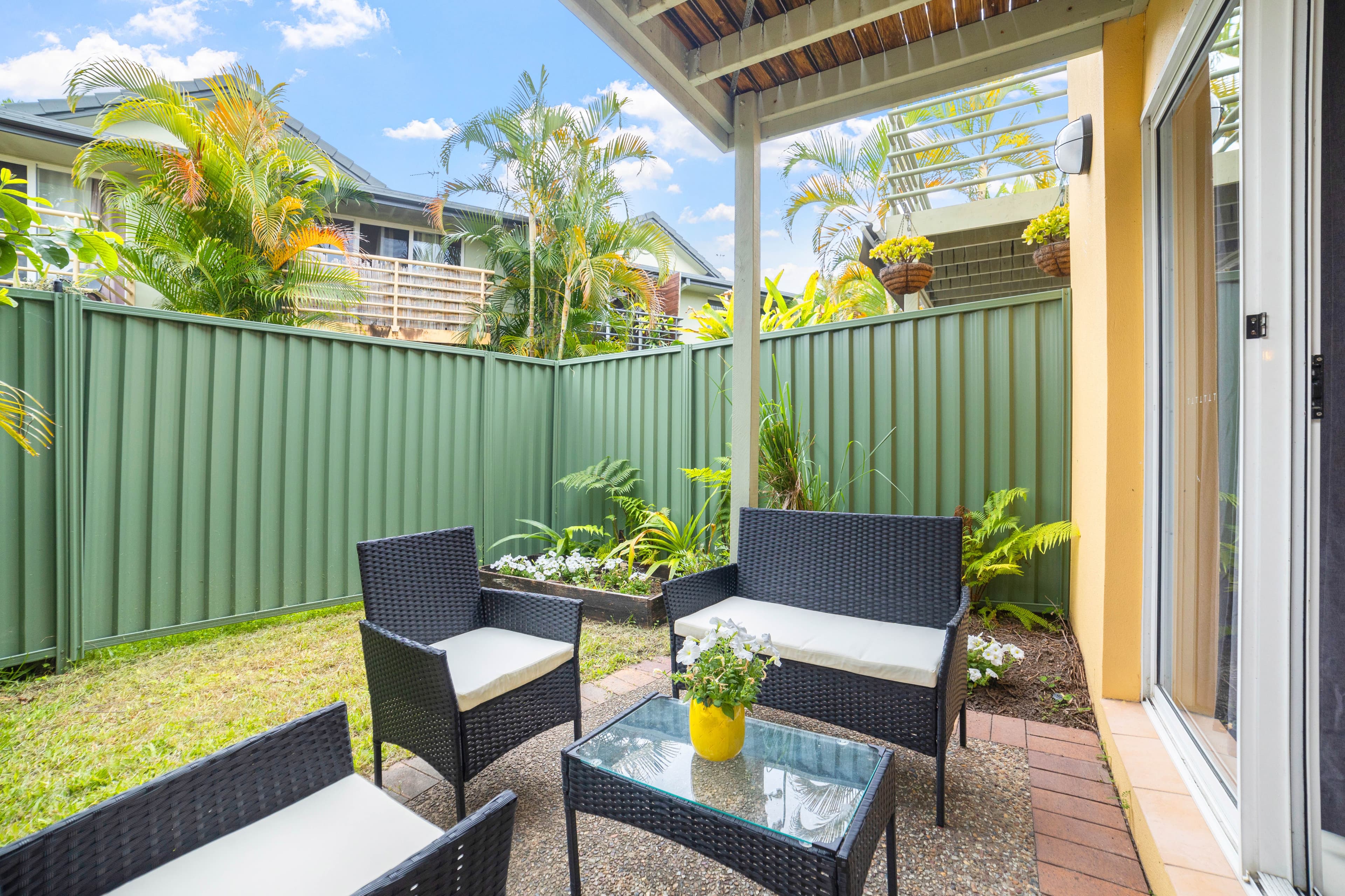 215 Cottesloe Drive, Mermaid Waters QLD 4218, Mermaid Waters - Thumbnail 8