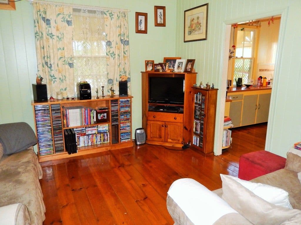 35 Cothill Road, Silkstone QLD 4304, Silkstone - Thumbnail 3