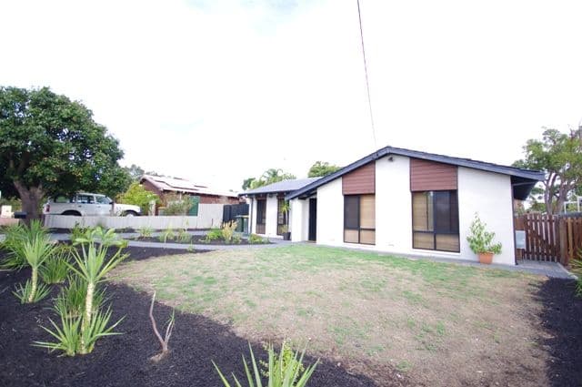 2 Warwick Place, GIRRAWHEEN WA 6064, Girrawheen - Thumbnail 2