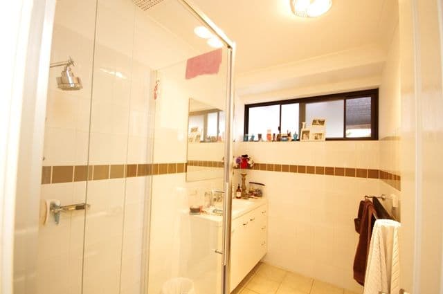 2 Warwick Place, GIRRAWHEEN WA 6064, Girrawheen - Thumbnail 6