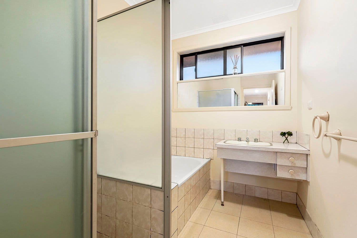1 Sunray Avenue, Cheltenham VIC 3192, Cheltenham - Thumbnail 8