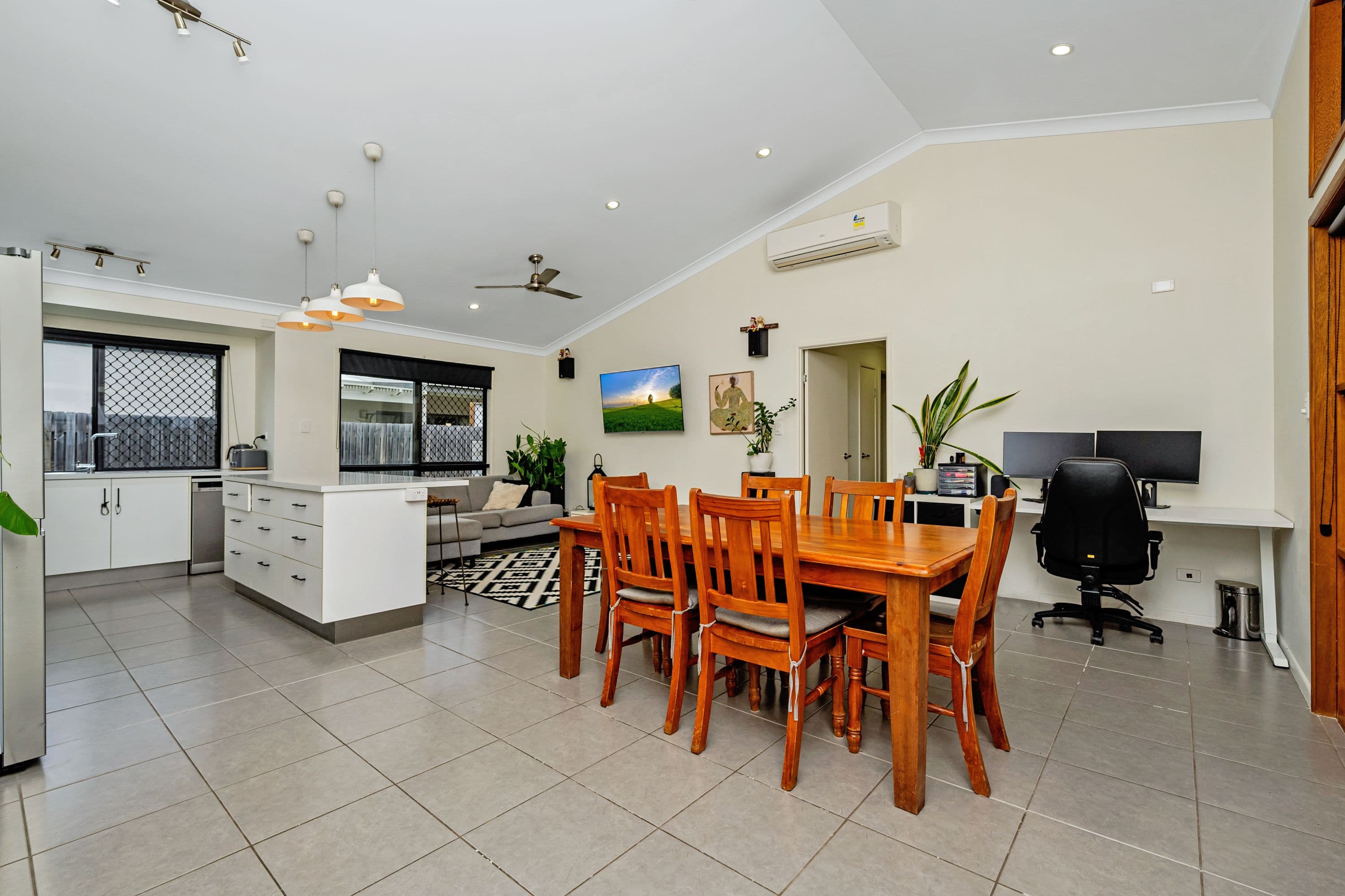20 Saba Street, Burdell QLD 4818, Burdell - Thumbnail 3