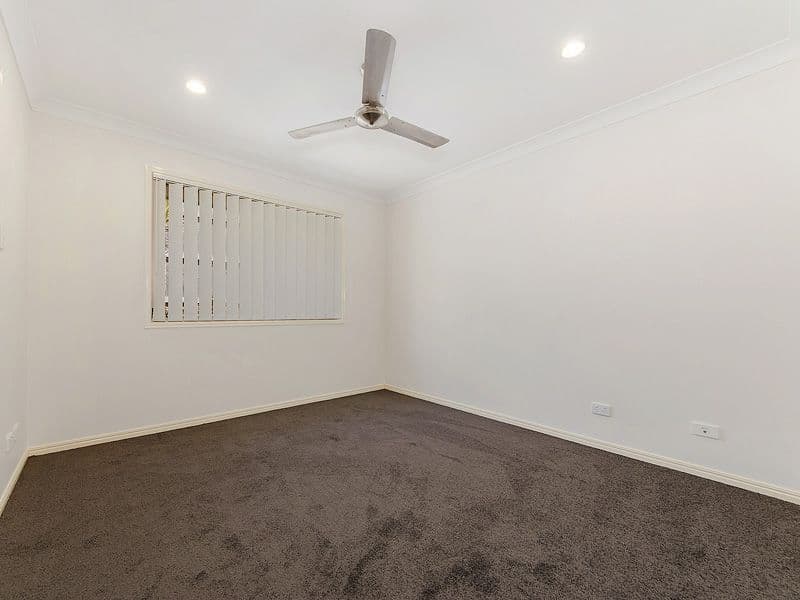 18 Gumtree Crescent, Upper Coomera QLD 4209, Upper Coomera - Thumbnail 7