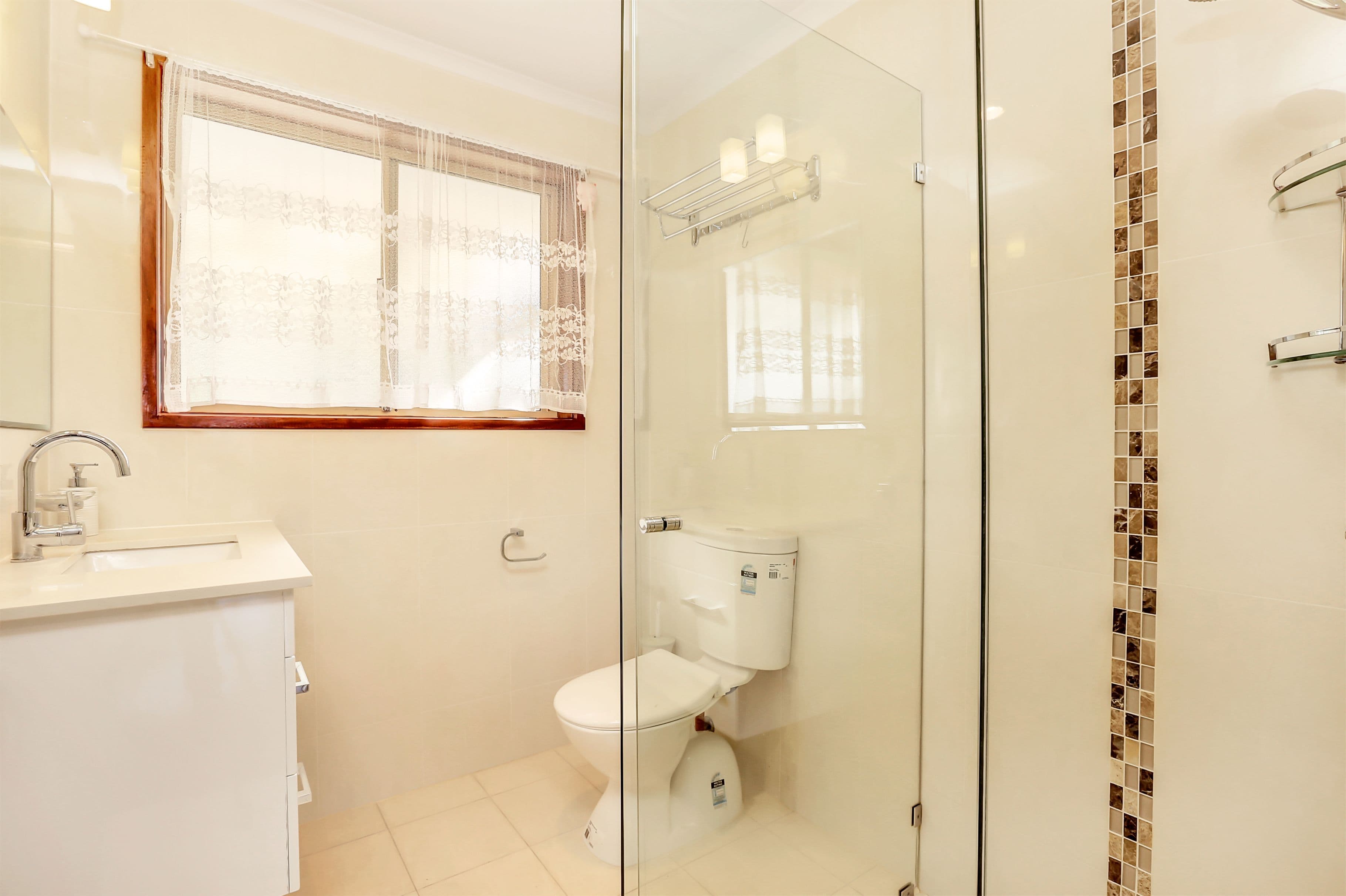 15 Caroline Court, Golden Grove SA 5125, Golden Grove - Thumbnail 3