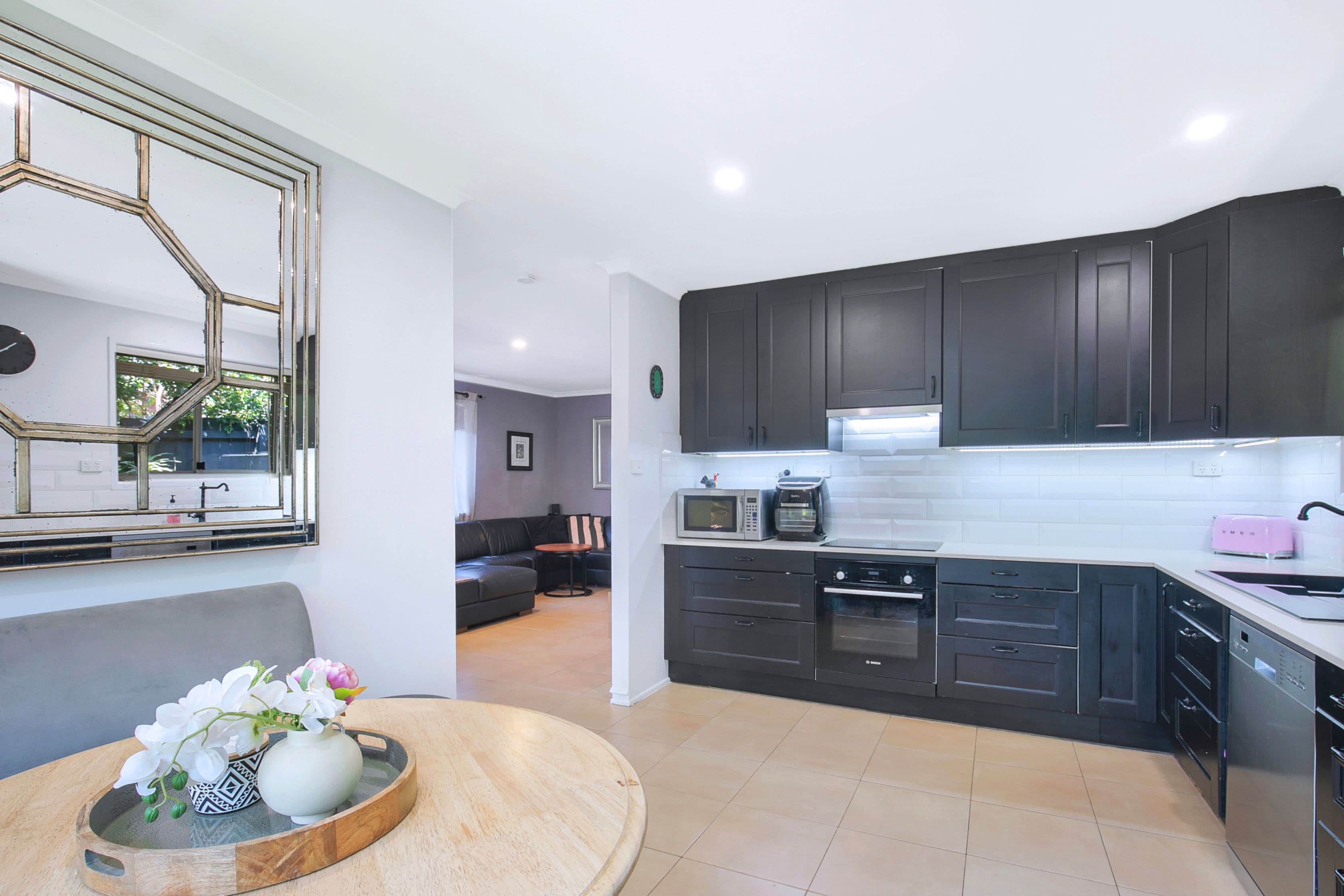 11 Valley Road, Wellington Point QLD 4160, Wellington Point - Thumbnail 4