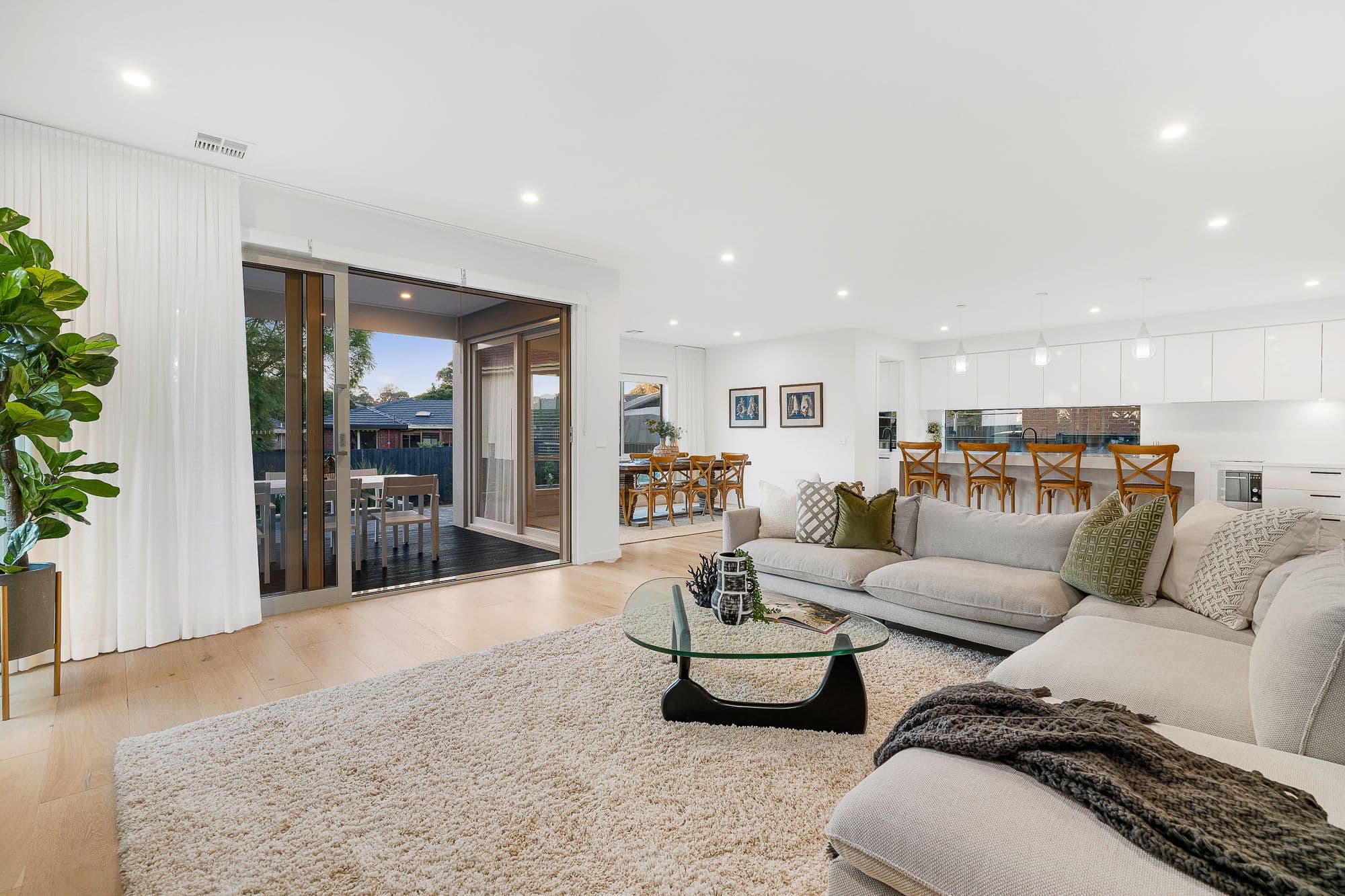 2 Enrica Place, Wheelers Hill VIC 3150, Wheelers Hill - Thumbnail 2
