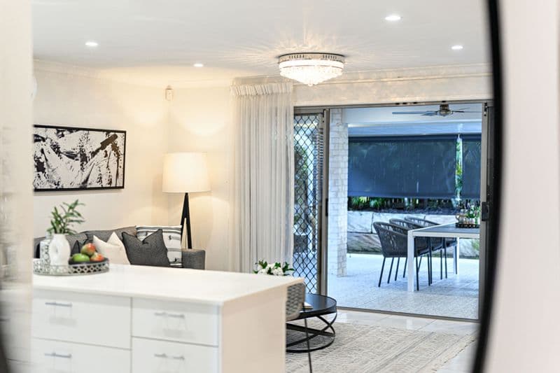 19 Centenary Court, Warner - Image 1