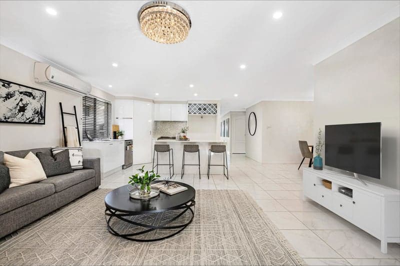 19 Centenary Court, Warner - Thumbnail 7