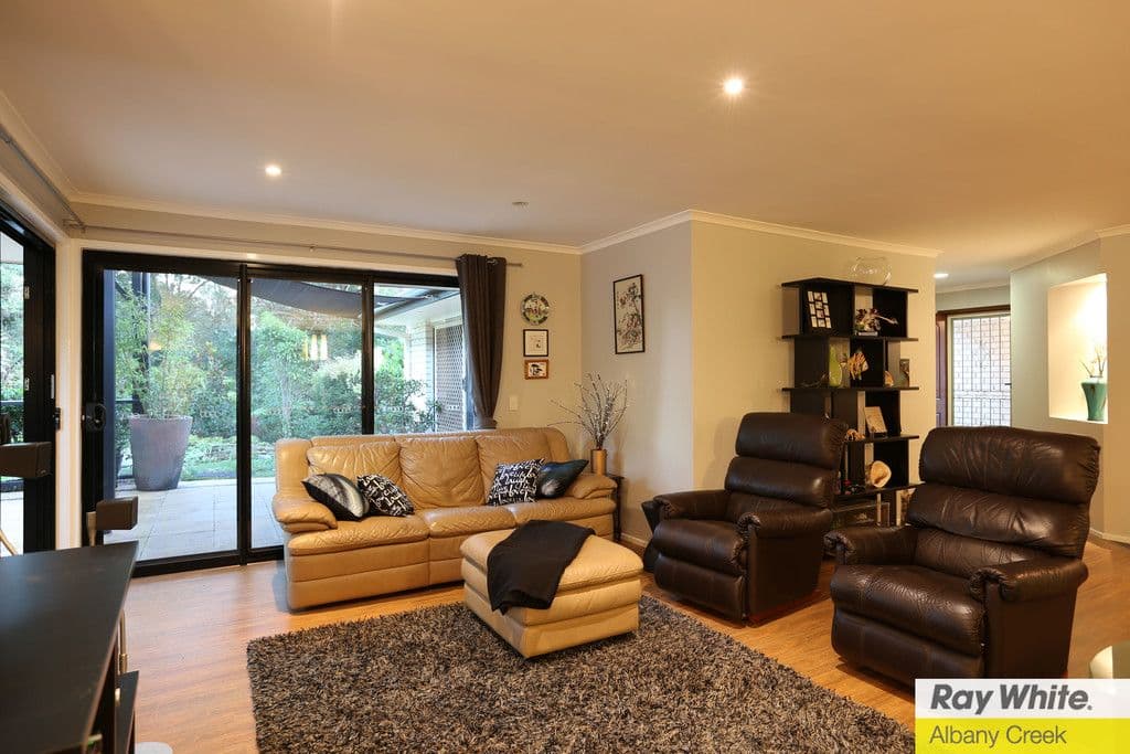 3 River Oaks Drive, Eatons Hill QLD 4037, Eatons Hill - Thumbnail 4