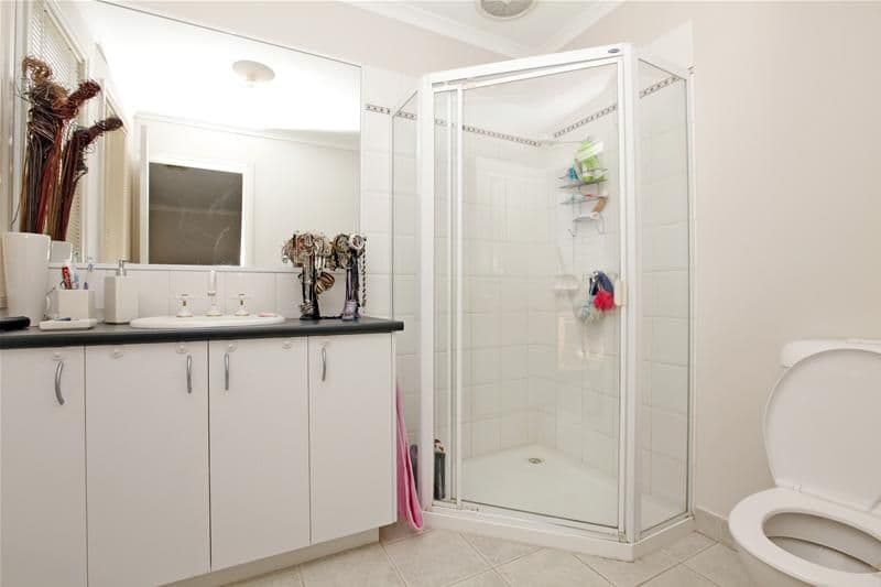 9 Mat Rush Avenue, BUNDOORA VIC 3083, Bundoora - Thumbnail 7