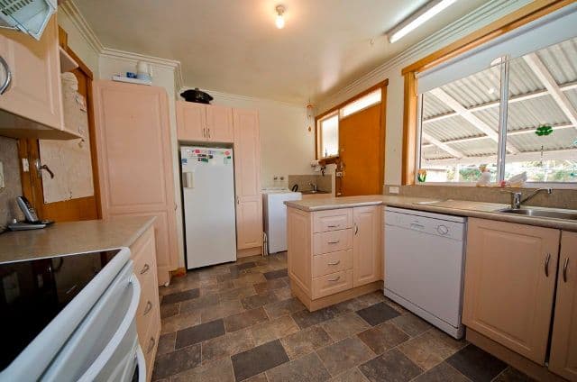 218 Peel Street, SUMMERHILL TAS 7250, Summerhill - Thumbnail 8