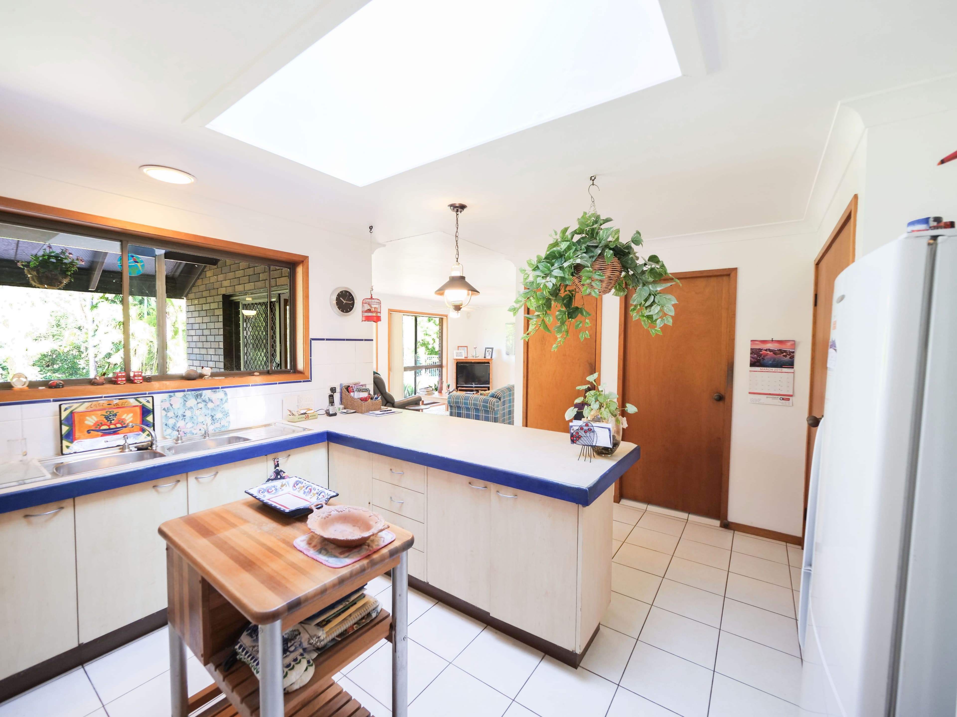 16 Pamela Drive, Chilcotts Grass - Thumbnail 2