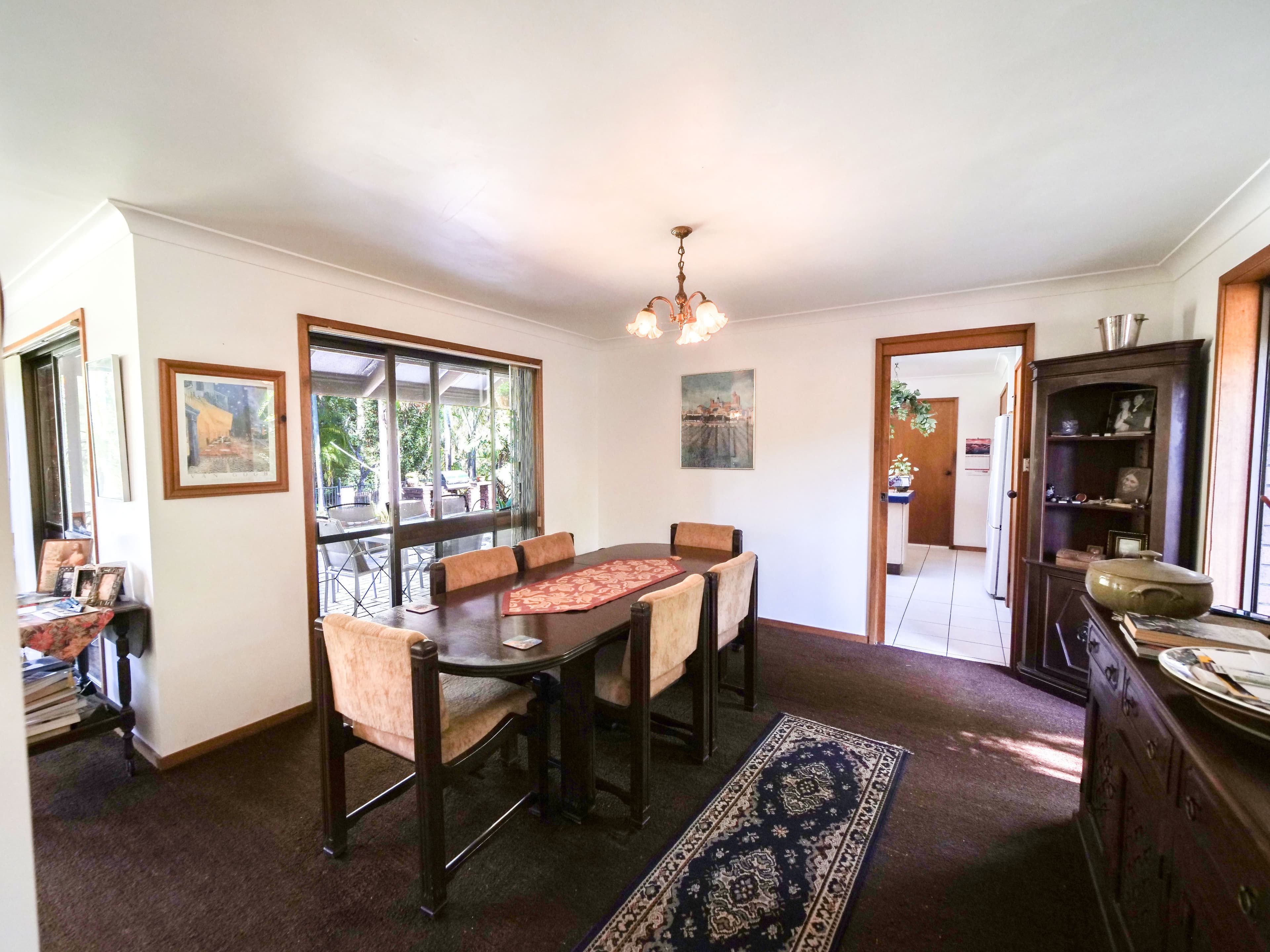 16 Pamela Drive, Chilcotts Grass - Thumbnail 4