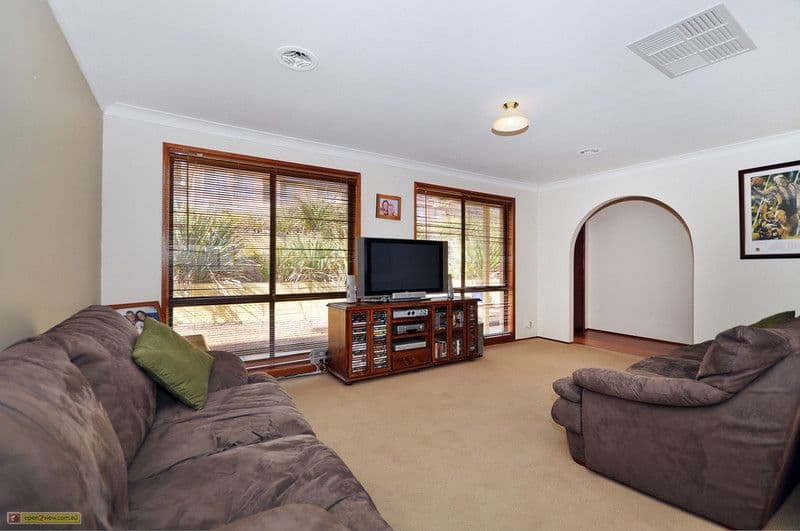 36 Freda Gibson Circuit, THEODORE ACT 2905, Theodore - Thumbnail 8