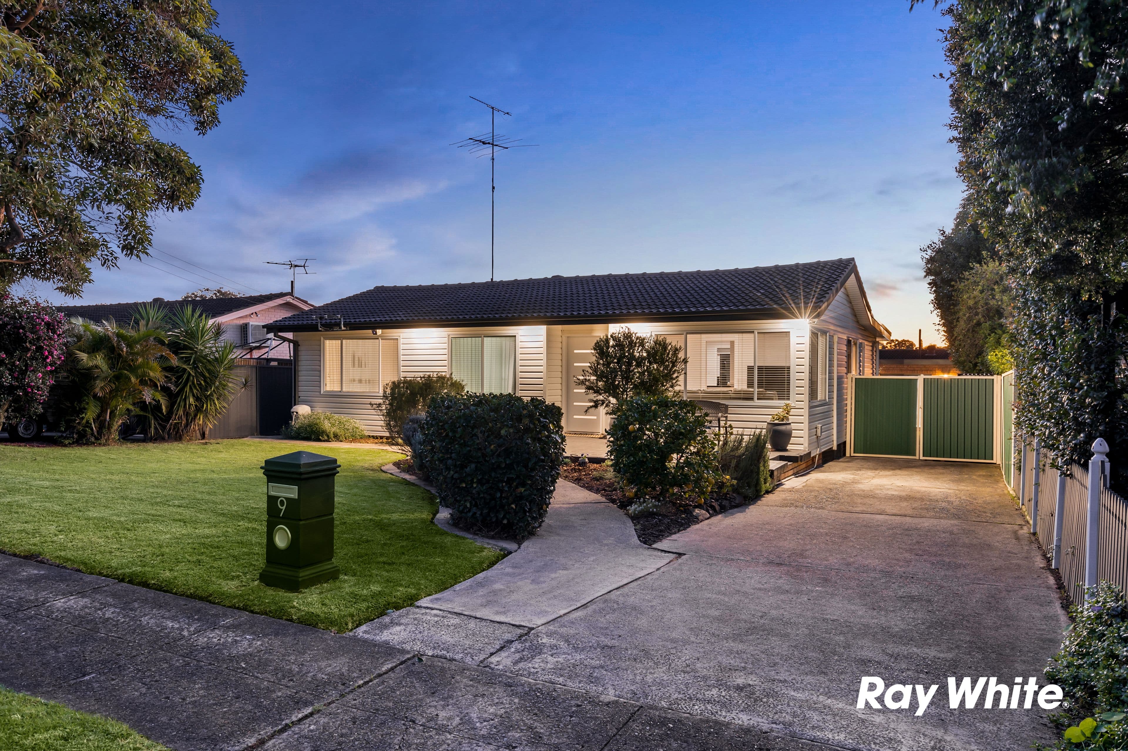 9 Beaufort Road, Blacktown NSW 2148, Blacktown - Thumbnail 2