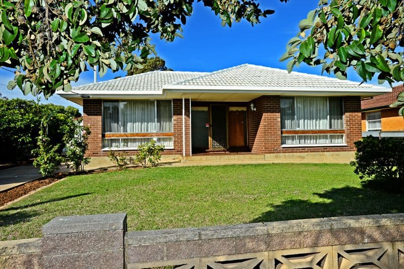 10 Leitch Avenue, PORT NOARLUNGA SA 5167, Port Noarlunga - Image 1