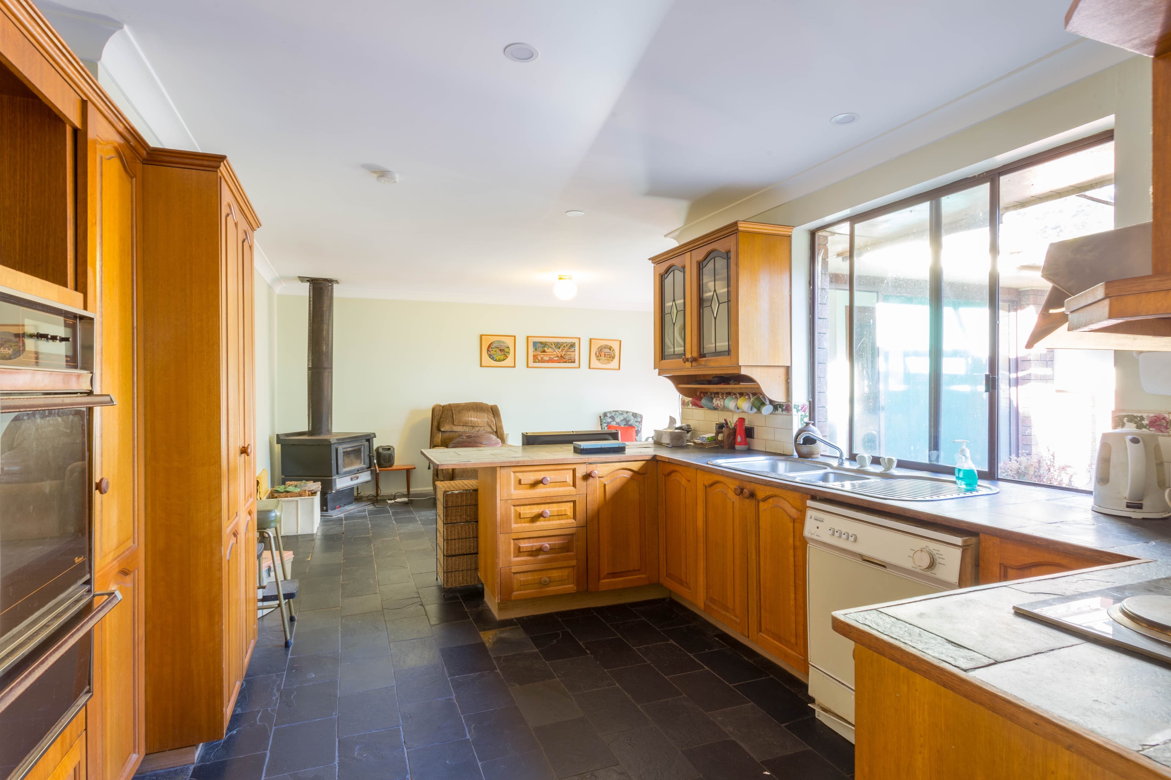 42 Bevan Road, Mullion Creek - Thumbnail 2