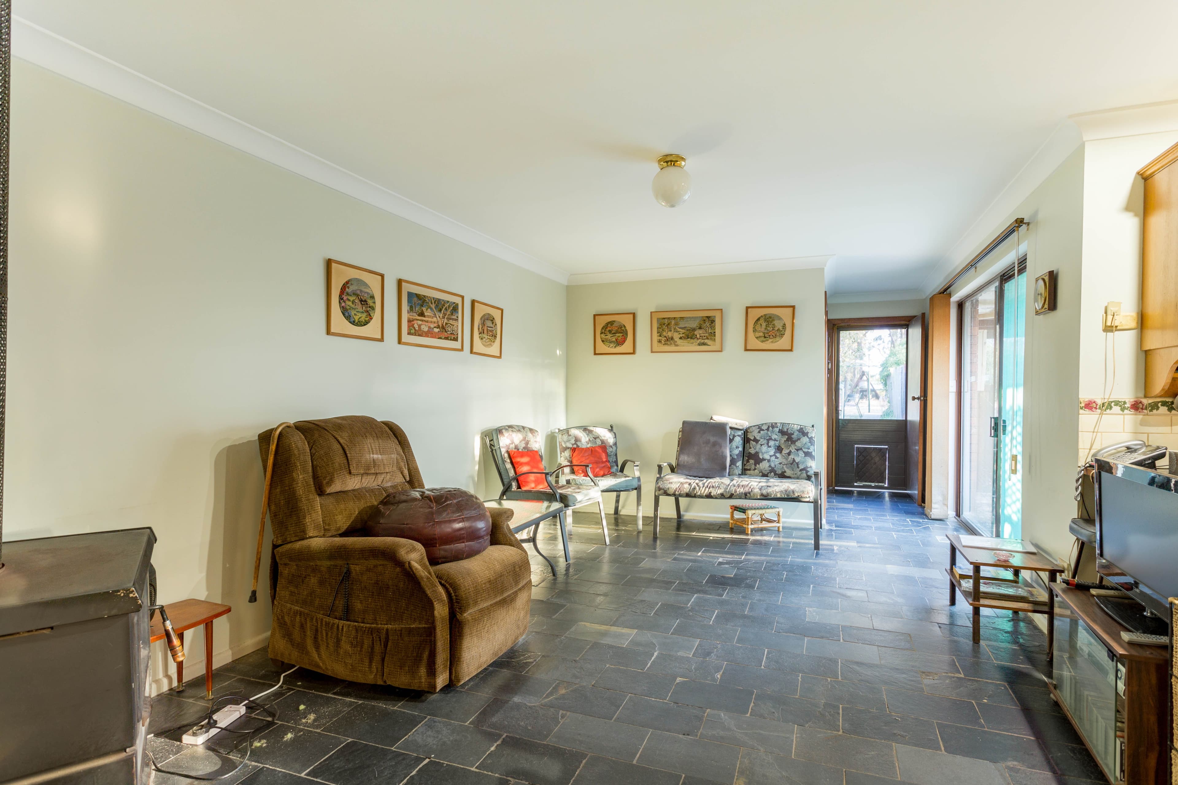 42 Bevan Road, Mullion Creek - Thumbnail 4