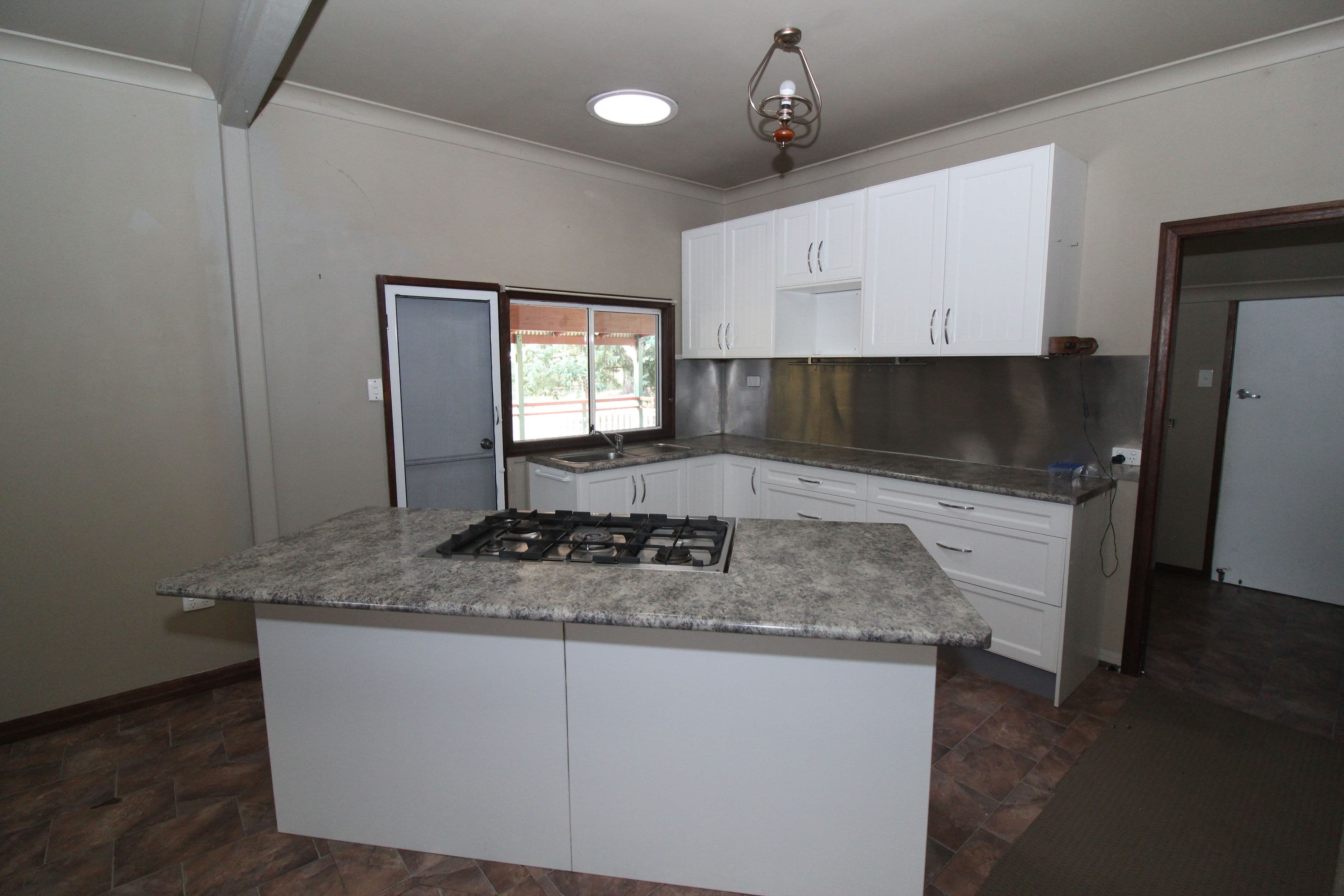 26 Pinnell Road, Crows Nest QLD 4355, Crows Nest - Thumbnail 2