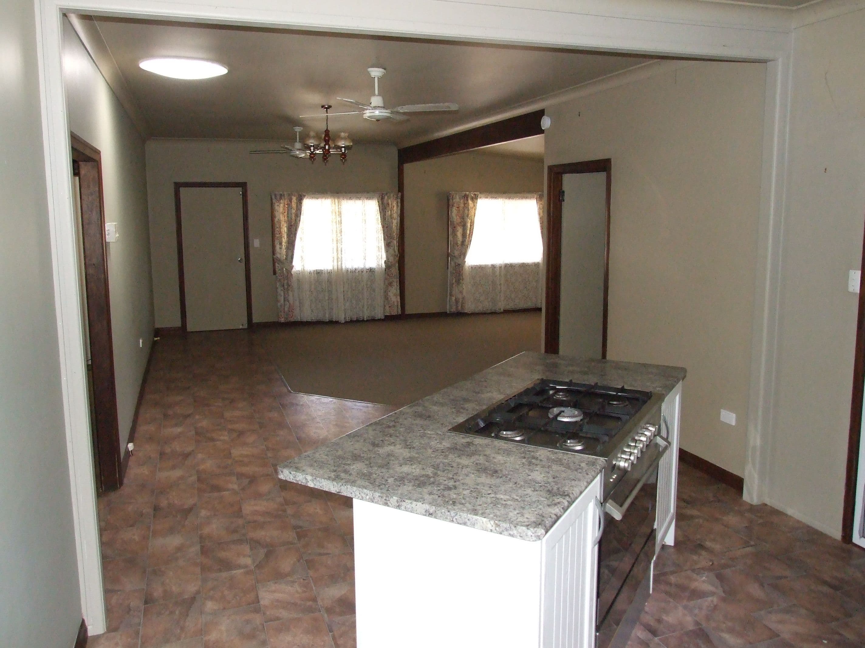 26 Pinnell Road, Crows Nest QLD 4355, Crows Nest - Thumbnail 3