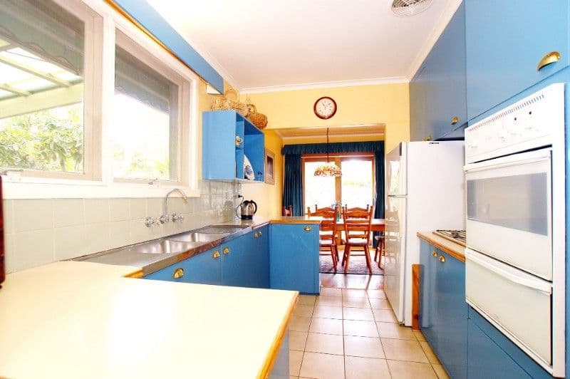 11 Rosehill Street, SCORESBY VIC 3179, Scoresby - Thumbnail 8