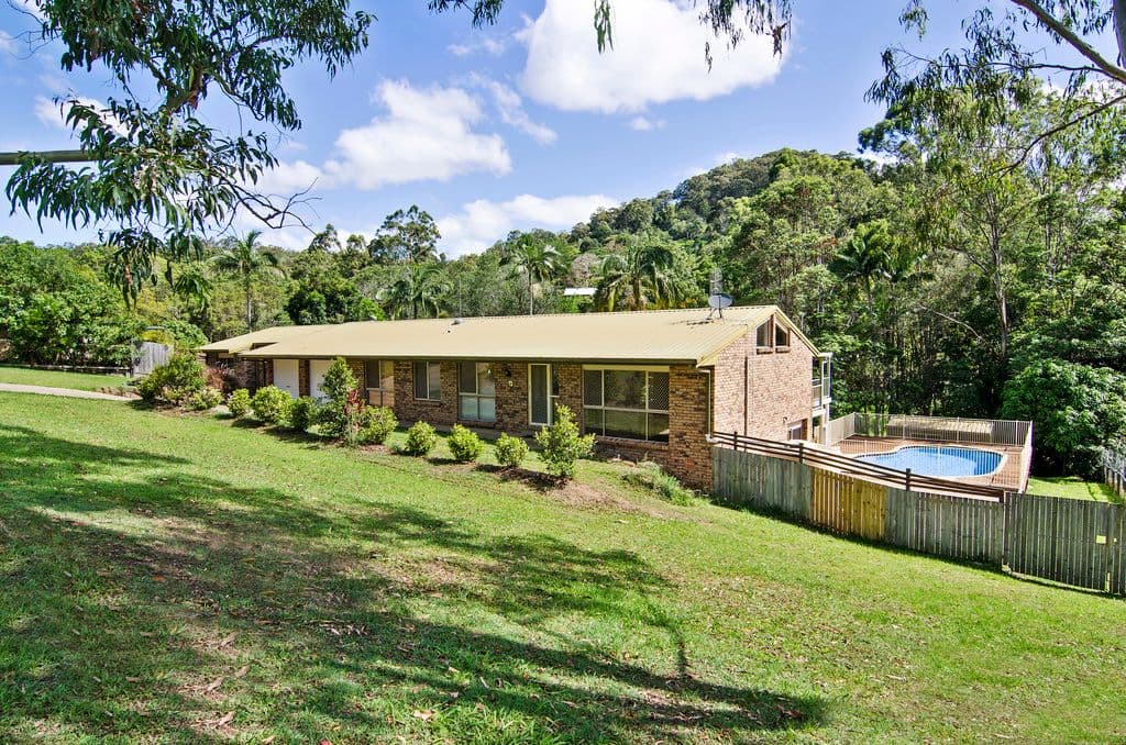 6 Coorabin Court, Tallebudgera QLD 4228, Tallebudgera - Thumbnail 4