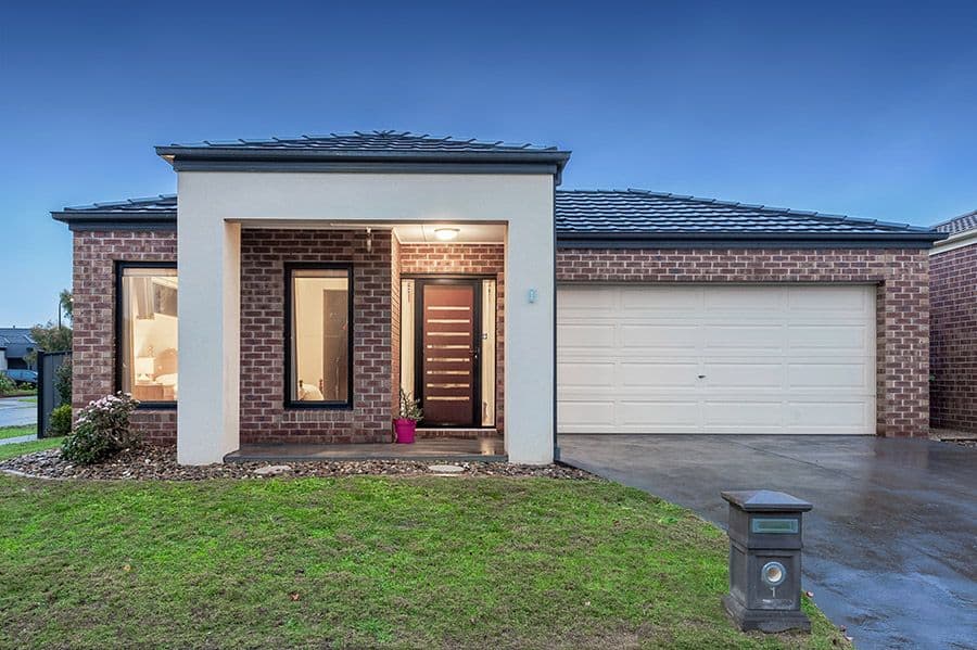 1 Greenham Avenue, Craigieburn VIC 3064, Craigieburn - Image 1