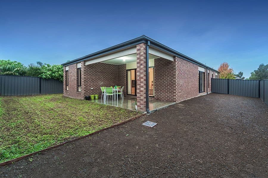 1 Greenham Avenue, Craigieburn VIC 3064, Craigieburn - Thumbnail 7