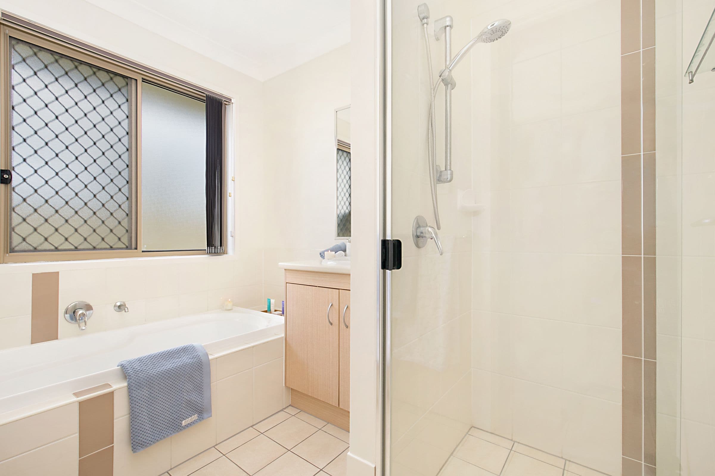 17 Francis Road, Shailer Park QLD 4128, Shailer Park - Thumbnail 8