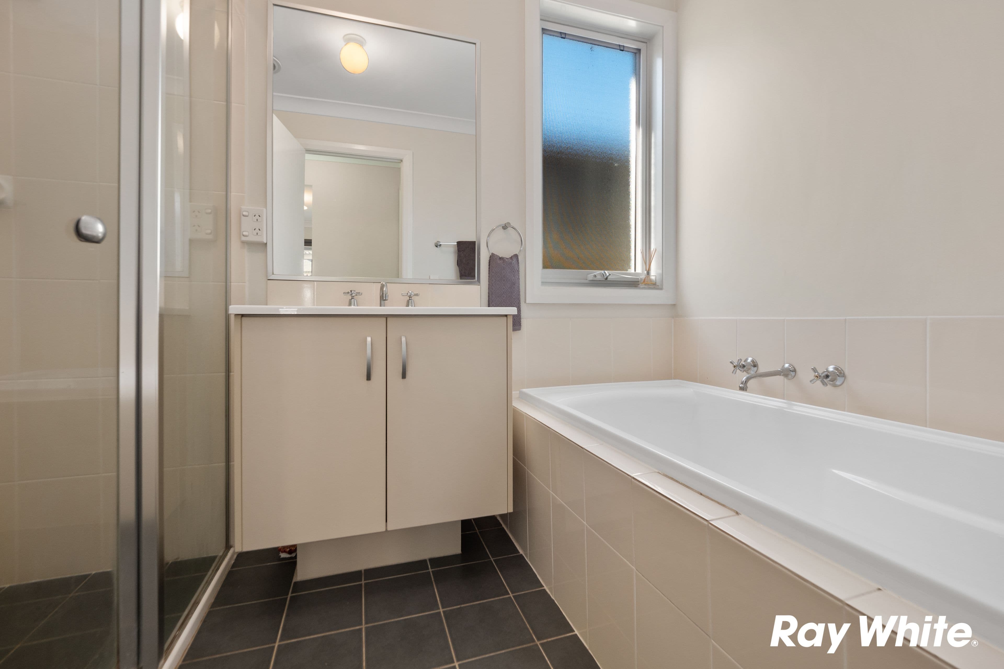 33 Ashtead Parade, Stanhope Gardens NSW 2768, Stanhope Gardens - Thumbnail 7