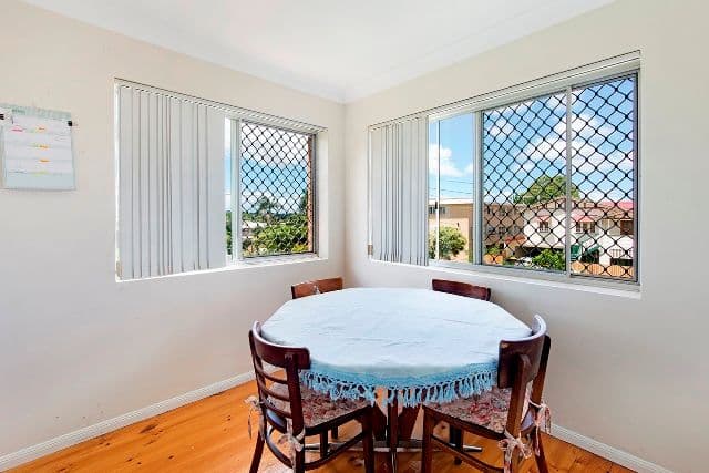 33 Deviney Street, Morningside QLD 4170, Morningside - Thumbnail 3